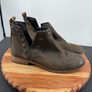 Musse & Cloud Roaster brown leather studded ankle boots sz 8